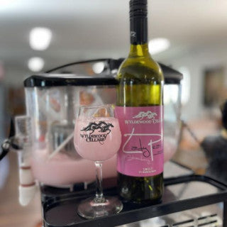 WYLDEWOOD LADY PEARL (750ML)