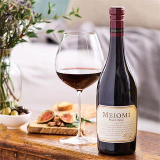 MEIOMI PINOT NOIR (750ML)