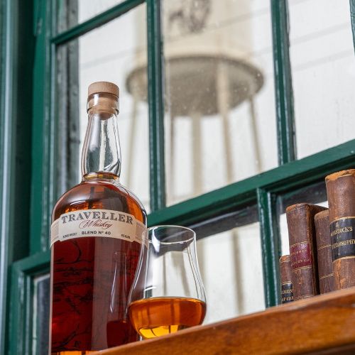 TRAVELLER WHISKEY (1L)