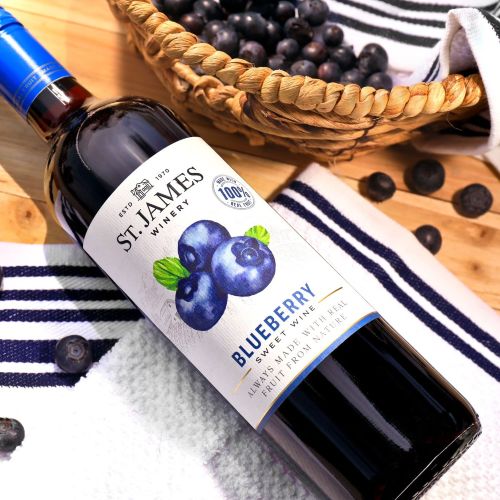ST JAMES BLUEBERRY WINE (750ML)