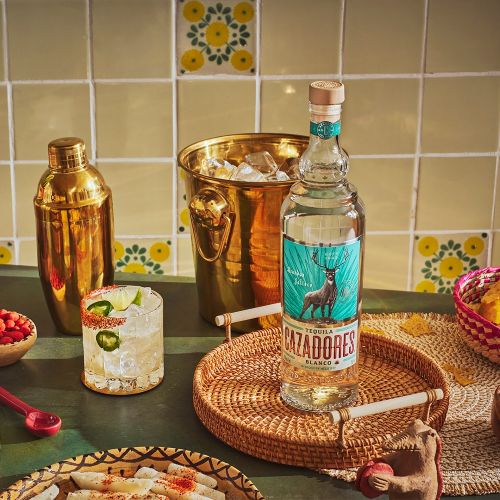 CAZADORES TEQUILA BLANCO (750ML)